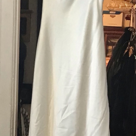 David’s Bridal Wedding Dress - Picture 13 of 15